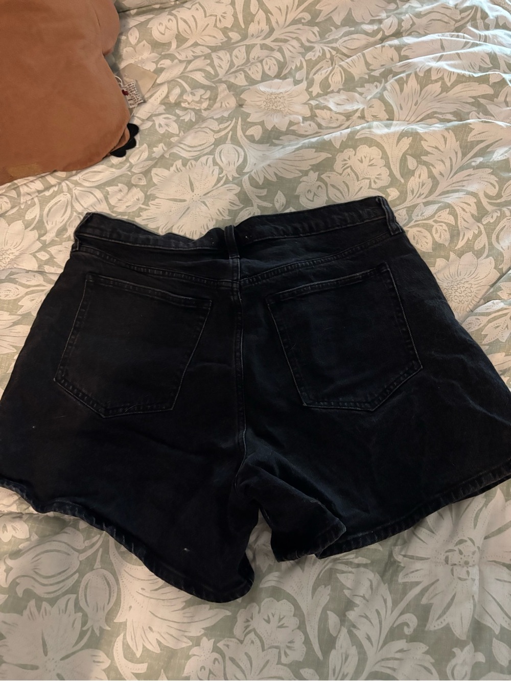 Abercrombie & Fitch Black Denim Dad Shorts size 33 - Picture 3 of 3